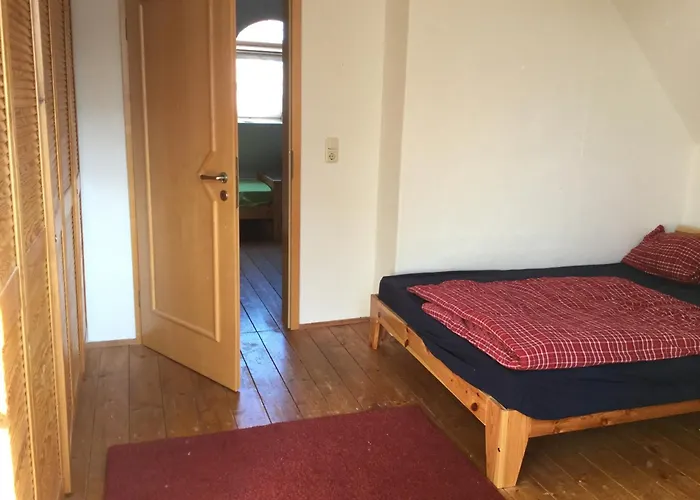 Schoene 150 Qm-wohnung In Jugendstil-villa Villa *