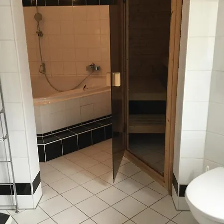 Schoene 150 Qm-wohnung In Jugendstil-villa * ドレスデン