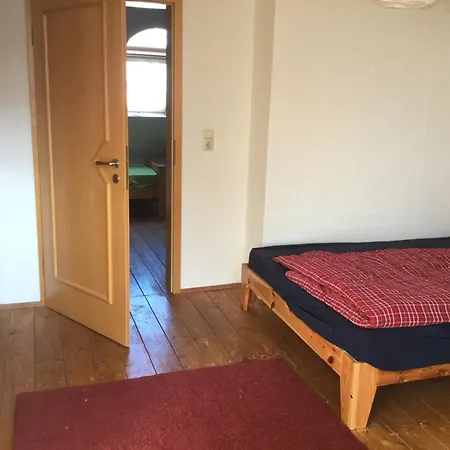 Schoene 150 Qm-wohnung In Jugendstil-villa Βίλα *